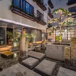 authentic-loft-in-la-candelaria.hotels-bogota.net/